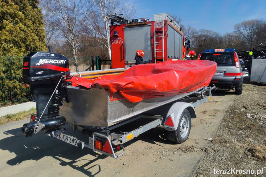 Ustrobna. Zwłoki mężczyzny w Wisłoku 