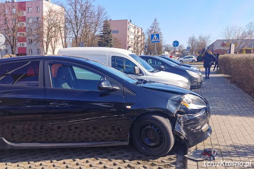 Zderzenie fiata i audi na Mickiewicza