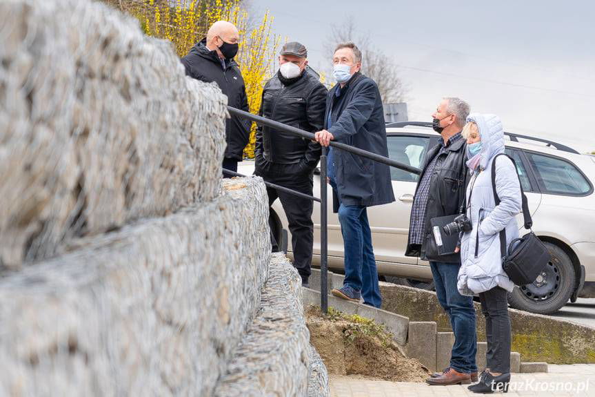 Niebezpieczna skarpa w Kopytowej została zabezpieczona