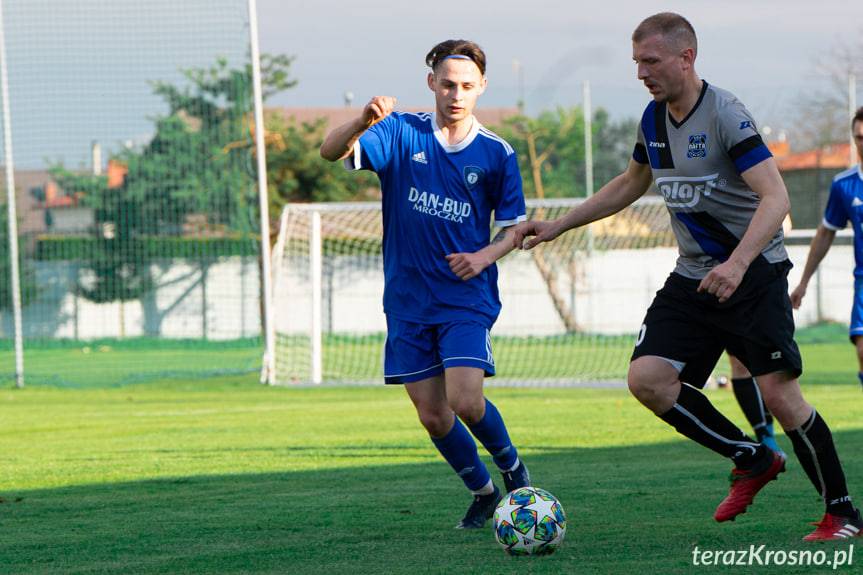 Nafta Jedlicze - Tempo Nienaszów 1:1