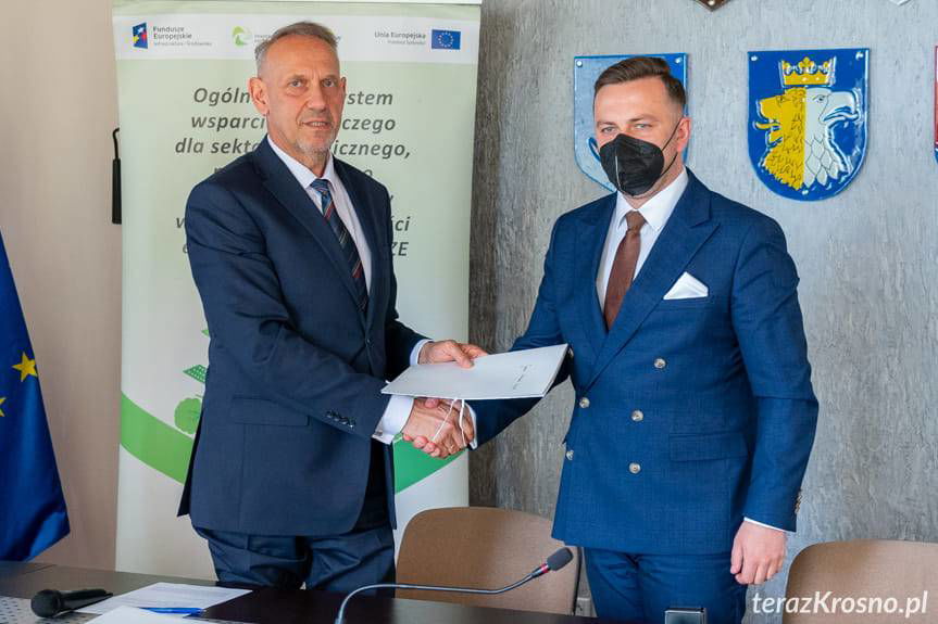 Gminy przyłączają się do realizacji Programu "Czyste Powietrze"