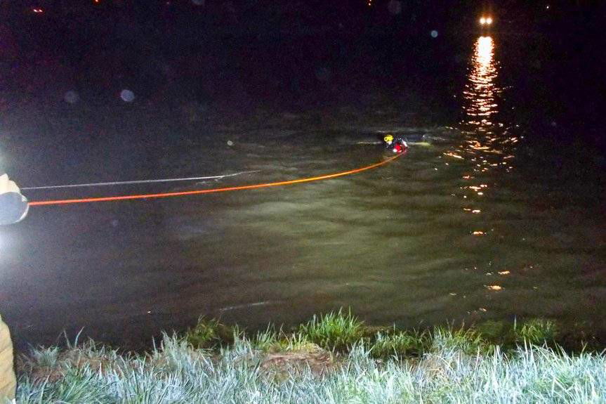 REGION. Opel z pięcioma osobami stoczył się do Sanu