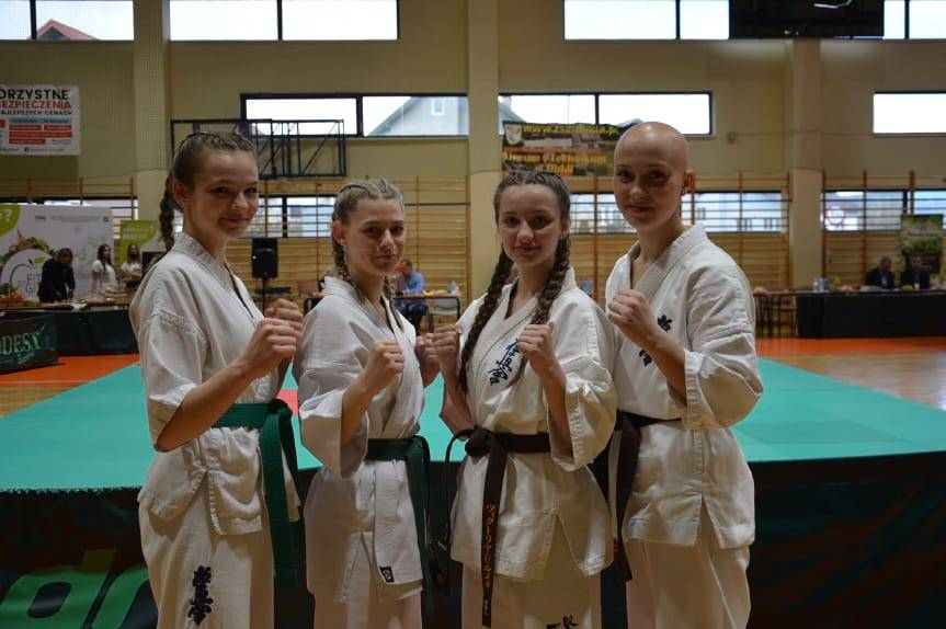 Turniej IKO "PRZEŁĘCZ CUP" w Dukli 