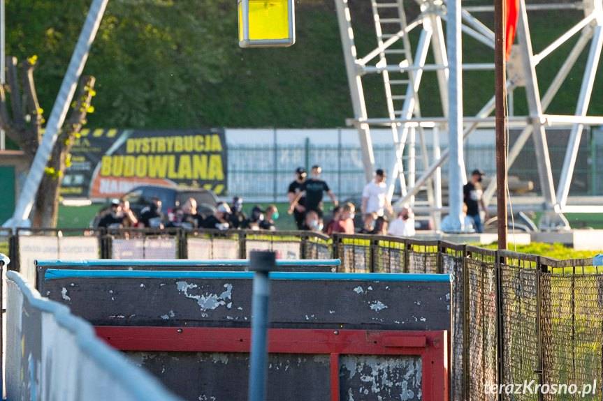 Pseudokibice z Jasła zatrzymani po finale Pucharu Polski w Krośnie