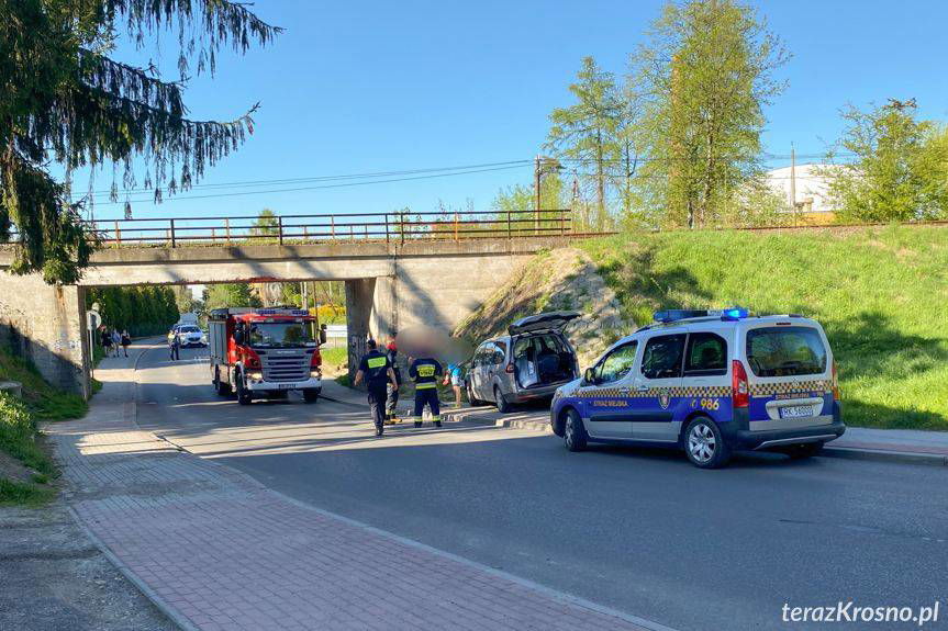 Straciła panowanie, skosiła znak