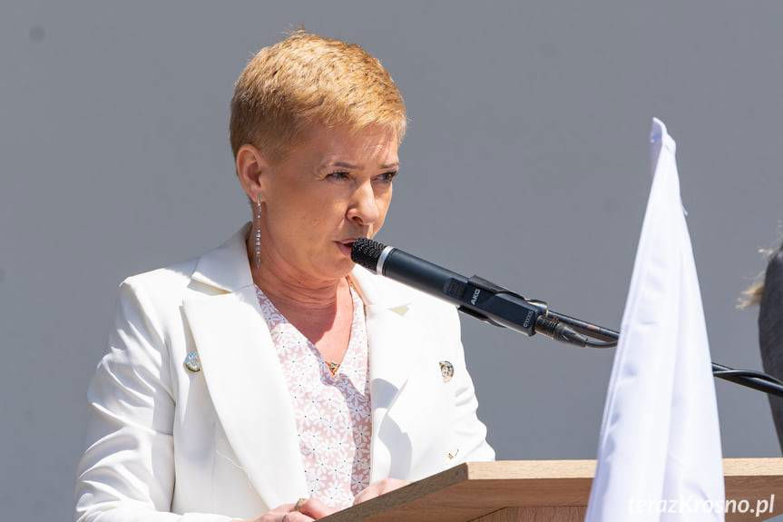 Pałac w centrum wsi. W Łękach Dukielskich otwarto centrum kultury