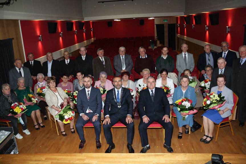 Złote Gody w Dukli. Jubileusz świętowało 19 par małżeńskich