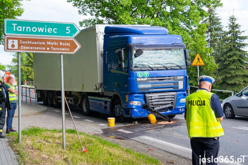 REGION. Zderzenie w Szebniach, jedna osoba poszkodowana