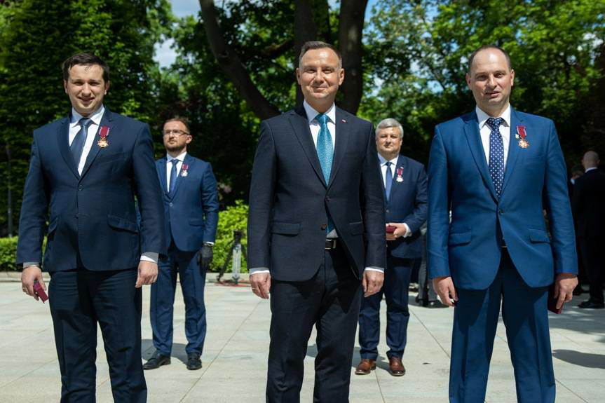 Wójt Wojaszówki uhonorowany Złotym Krzyżem Zasługi przez Prezydenta RP