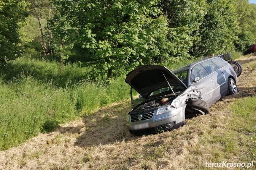 Zderzenie dwóch samochodów w Domaradzu