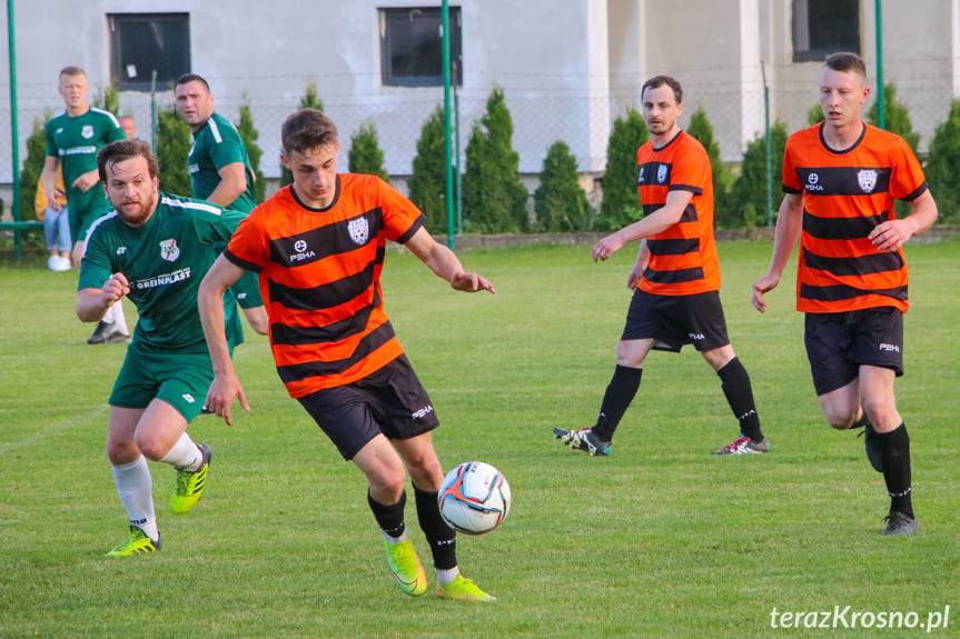 Sieniawa uratowała w końcówce jeden punkt 