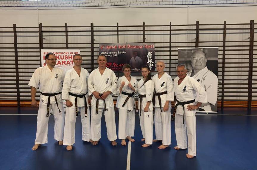 Złoto i srebro na Akademickich Mistrzostwach Polski dla zawodników KKK Karate