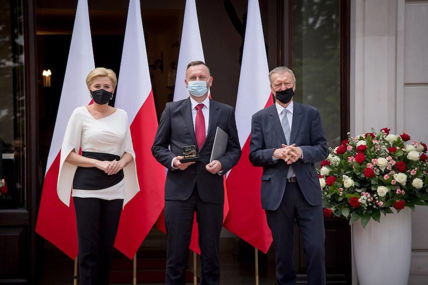 Cellfast z godłem "Teraz Polska"