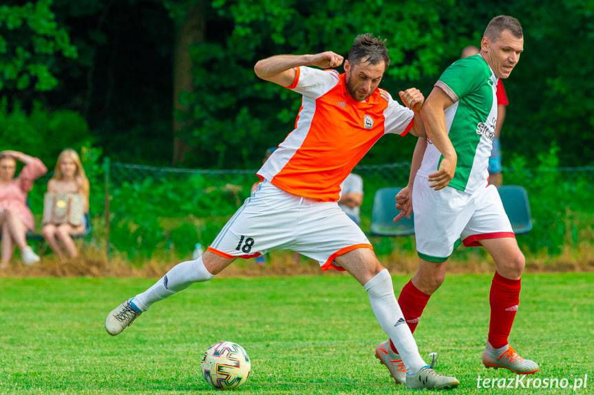 Orzeł pokazał pazura, wbił 4 bramki Cosmosowi