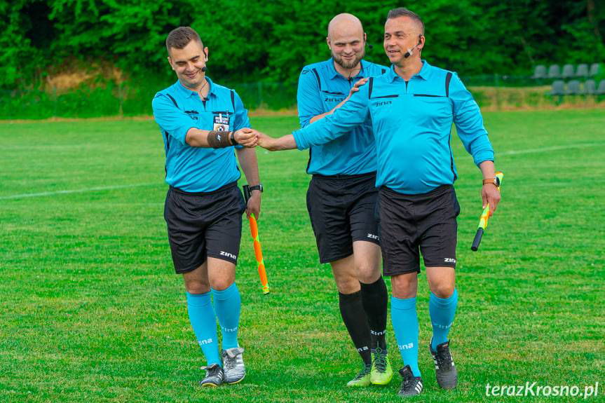 Orzeł pokazał pazura, wbił 4 bramki Cosmosowi