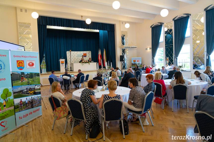 Wotum zaufania i absolutorium dla wójt Doroty Chilik