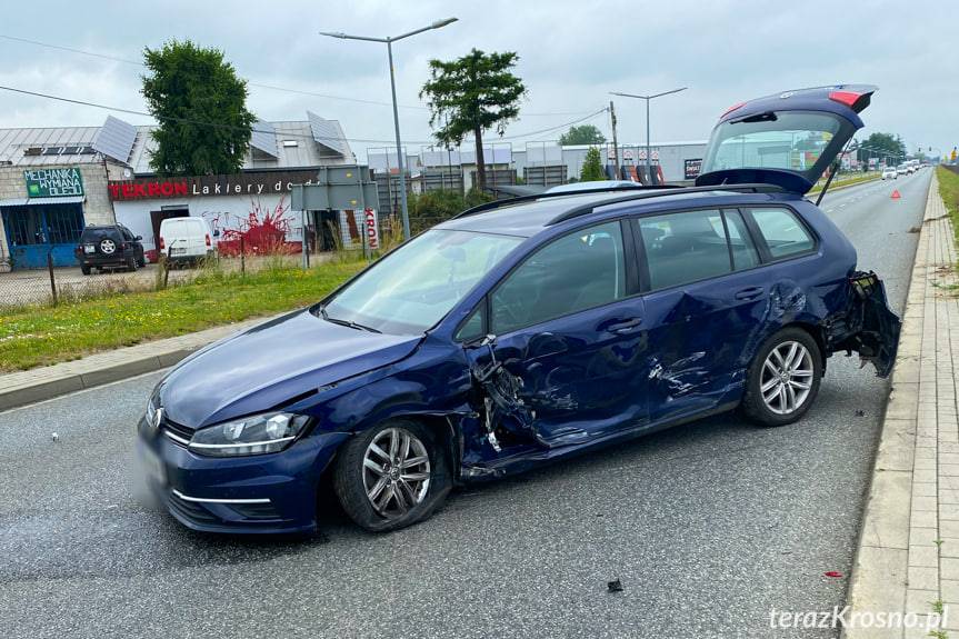 Zderzenie na Podkarpackiej, jedna osoba przetransportowana do szpitala