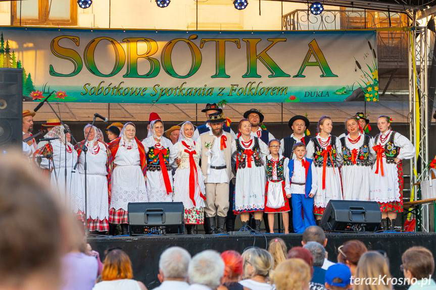 Udane Sobótki w Dukli, wianki popłynęły z nurtem Jasiołki