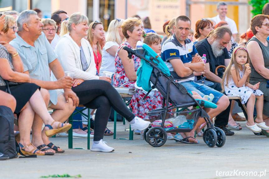 Udane Sobótki w Dukli, wianki popłynęły z nurtem Jasiołki