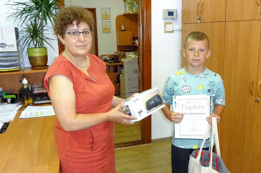 Uczeń z Lubatowej laureatem konkursu plastycznego KRUS