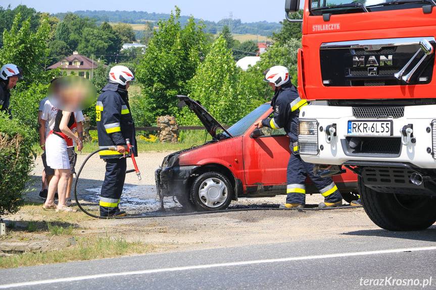 Pożar samochodu w Iwoniczu