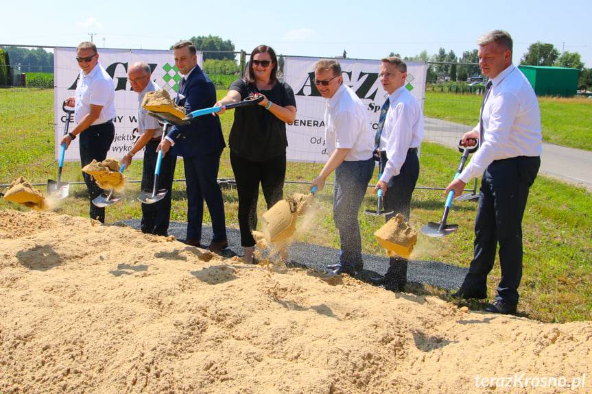 Nowy budynek zmieni obraz centrum Krościenka Wyżnego