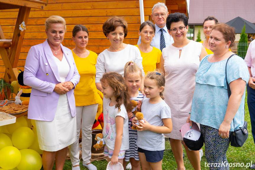 Minister rodziny i polityki społecznej na pikniku w Łężanach