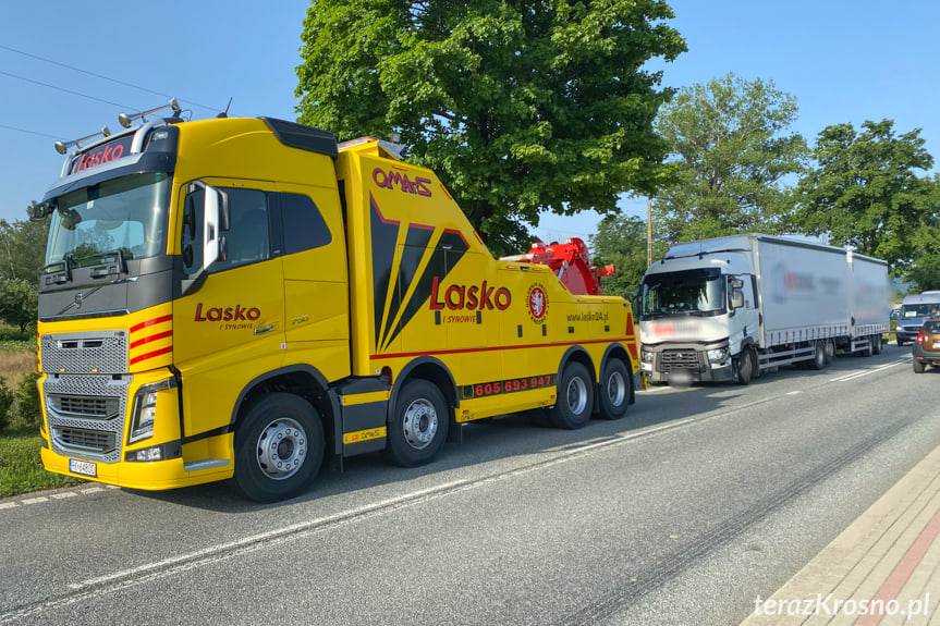 Zderzenie volvo i renault w Teodorówce