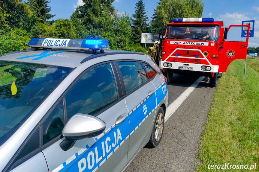 Uderzył w barierę energochłonną