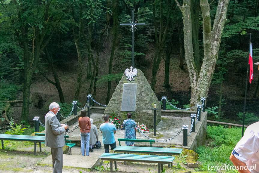 Uczcili pamięć pomordowanych w Lesie Grabińskim