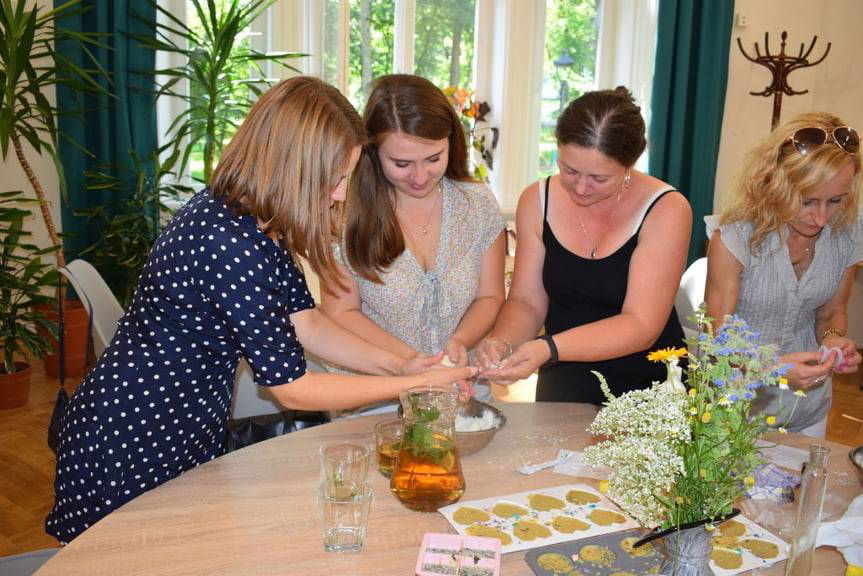 Warsztaty w zabytkowym pałacu