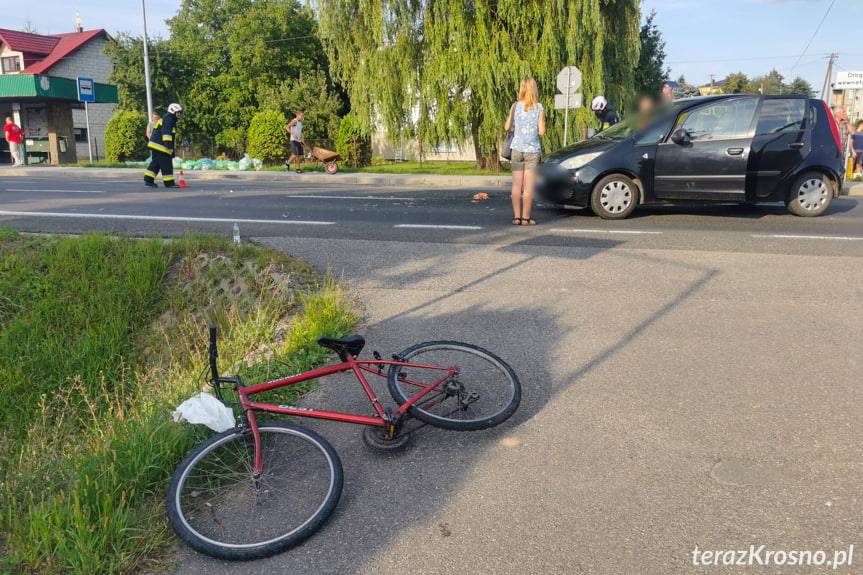 Wypadek w Iwoniczu, potrącona rowerzystka
