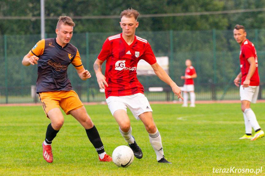 OKS Markiewicza Krosno - Przełom Besko 1:4 