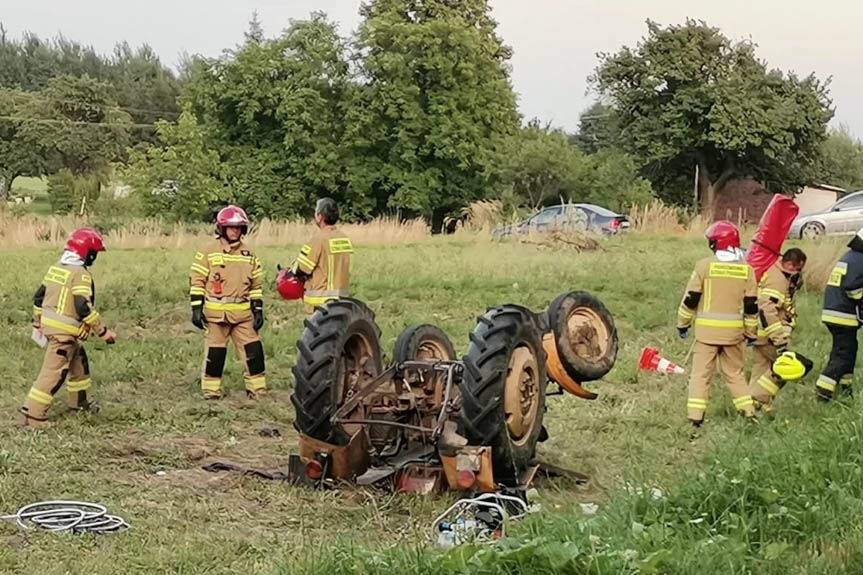 REGION. Wypadek w Lubeni. Traktorzysta przygnieciony przez maszynę
