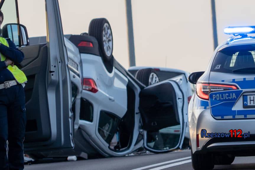 REGION. Wypadek na DK9 w Rudnej Malej, 5 osób poszkodowanych