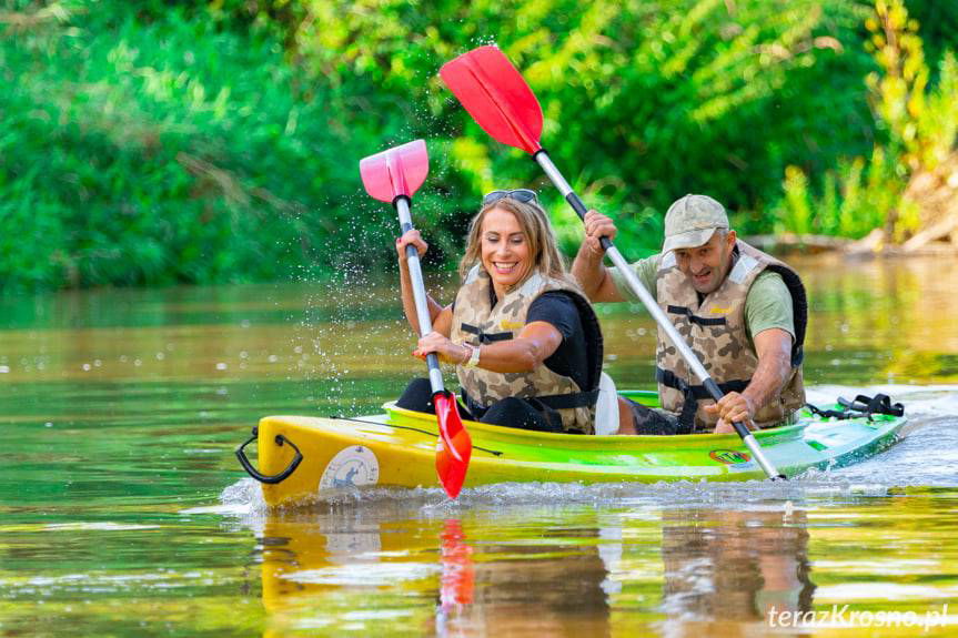 Zawody kajakowe w Wojkówce 