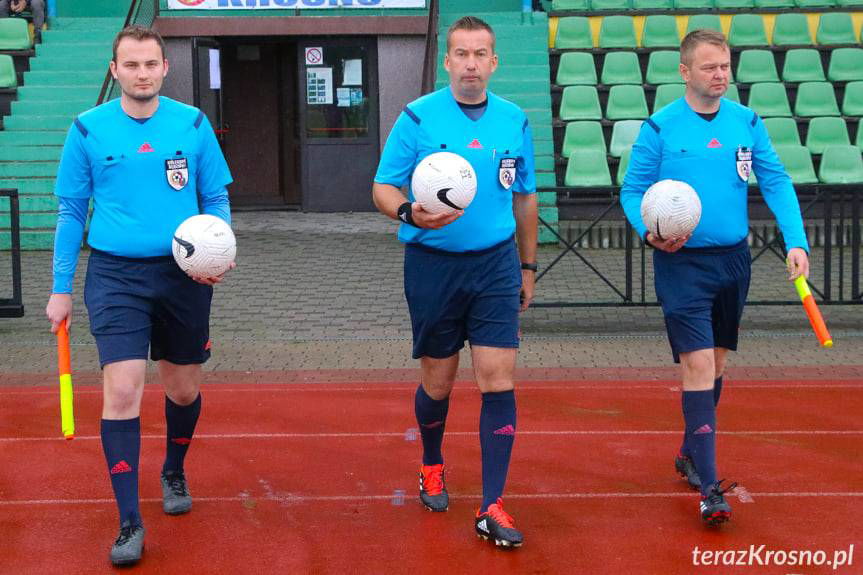 Zwycięski gol Marcina Żywca w doliczonym czasie gry w Krośnie