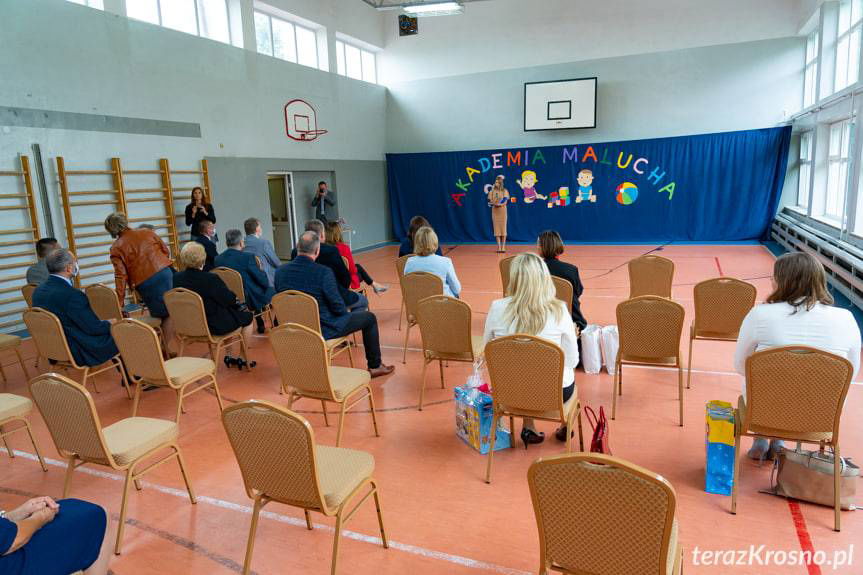 Wiceminister Anna Schmidt w żłobku w Świerzowej Polskiej