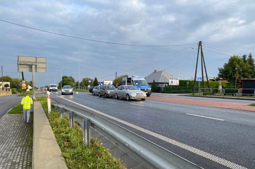 Kolizja czterech samochodów na al. Jana Pawła II w Krośnie