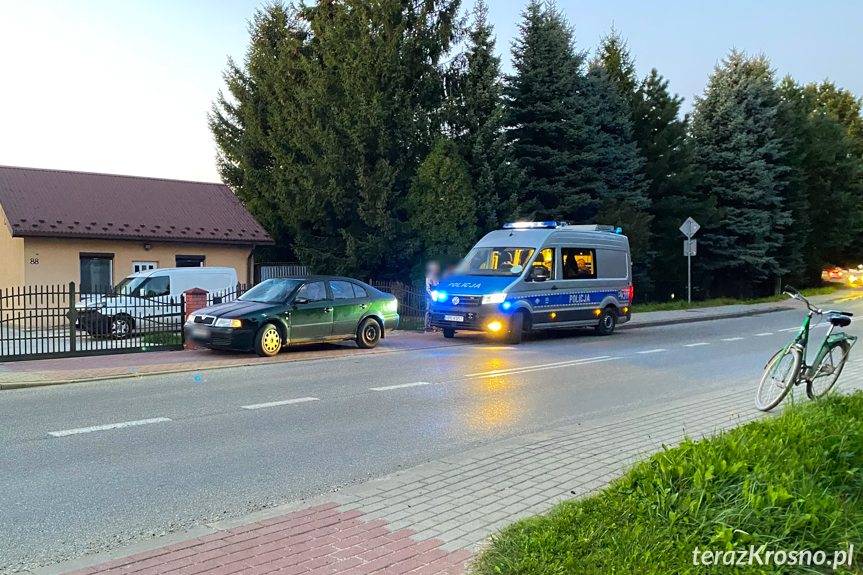 Rowerzysta wjechał pod samochód