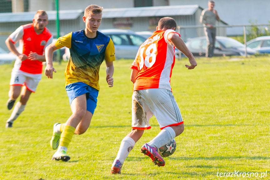 Orzeł Faliszówka - Tęcza Zręcin 3:1 