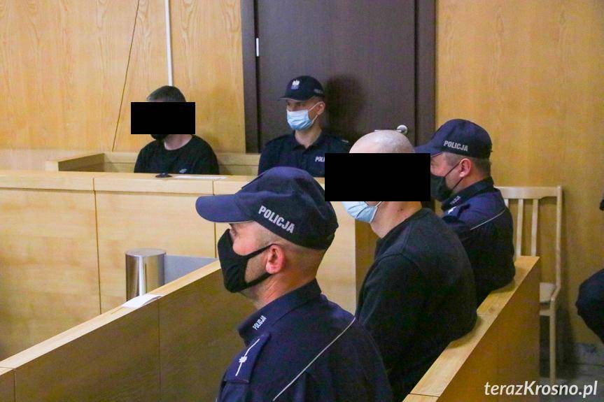 Krosno. Oskarżeni nie przyznają się do zabójstwa