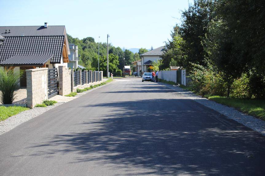 Przy ul. Brzozowej w Jedliczu powstała nowa droga wewnętrzna