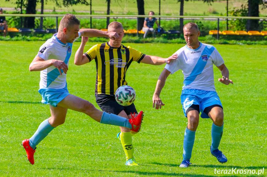 Zorza Łęki Dukielskie na "5" w Lubatówce