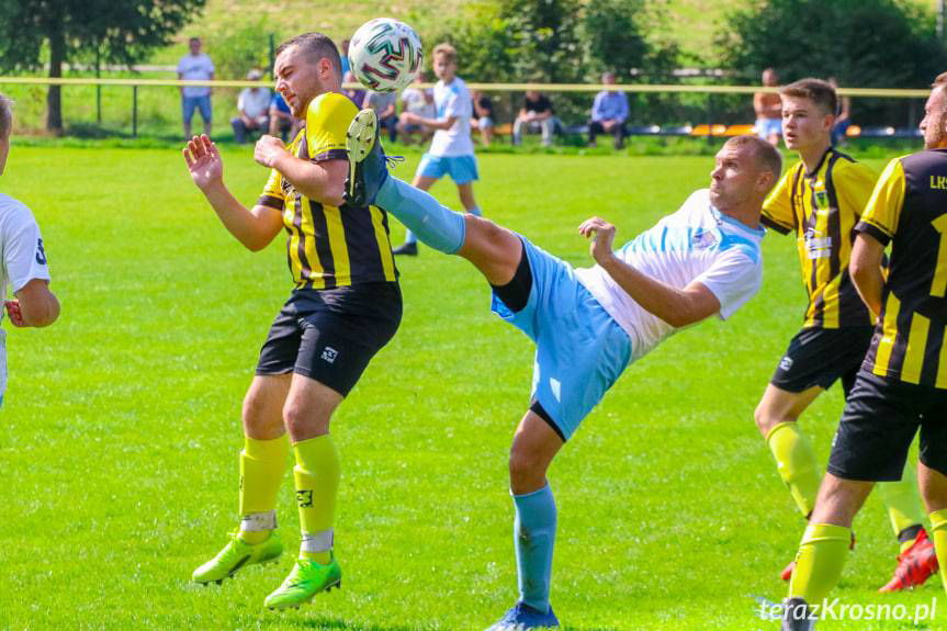 Zorza Łęki Dukielskie na "5" w Lubatówce