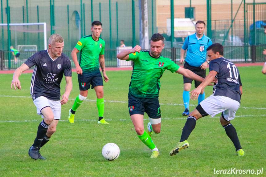 Złoty gol Pawła Jarząba dla Markiewicza Krosno w doliczonym czasie gry