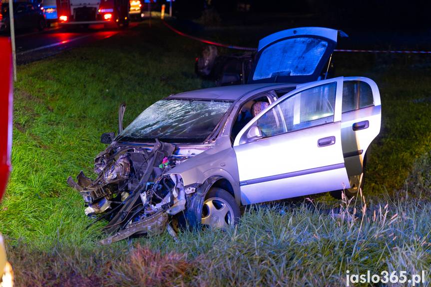 [REGION] Wypadek w Krajowicach, cztery osoby poszkodowane