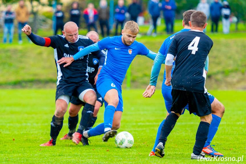 Tempo Nienaszów - Karpaty Krosno 0:5 