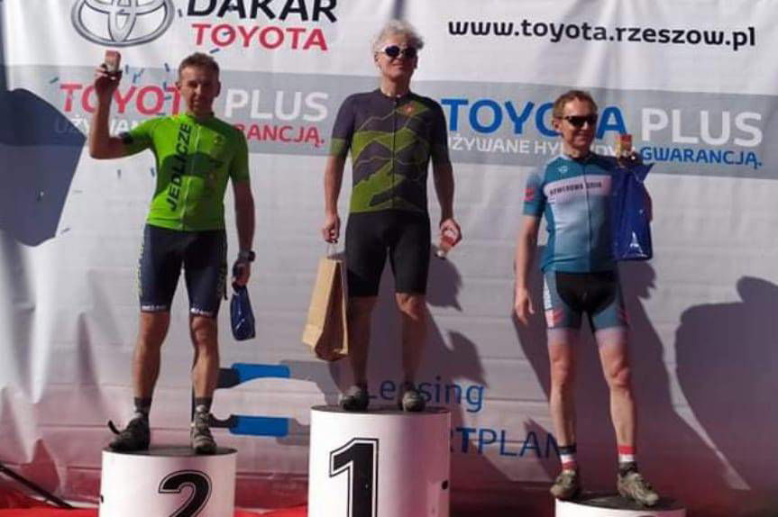 Udany udział kolarzy GOSIR Jedlicze w maratonie Dakar Toyota MTB