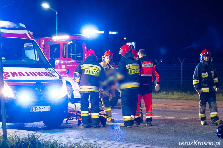 Zderzenie skutera i osobówki na Zręcińskiej w Krośnie